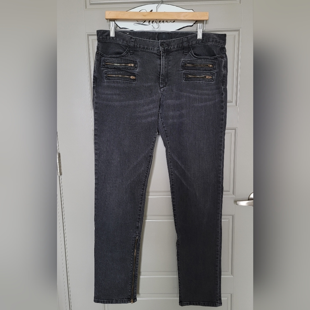 Banana Republic Women's Black Jeans with Zipper Accents